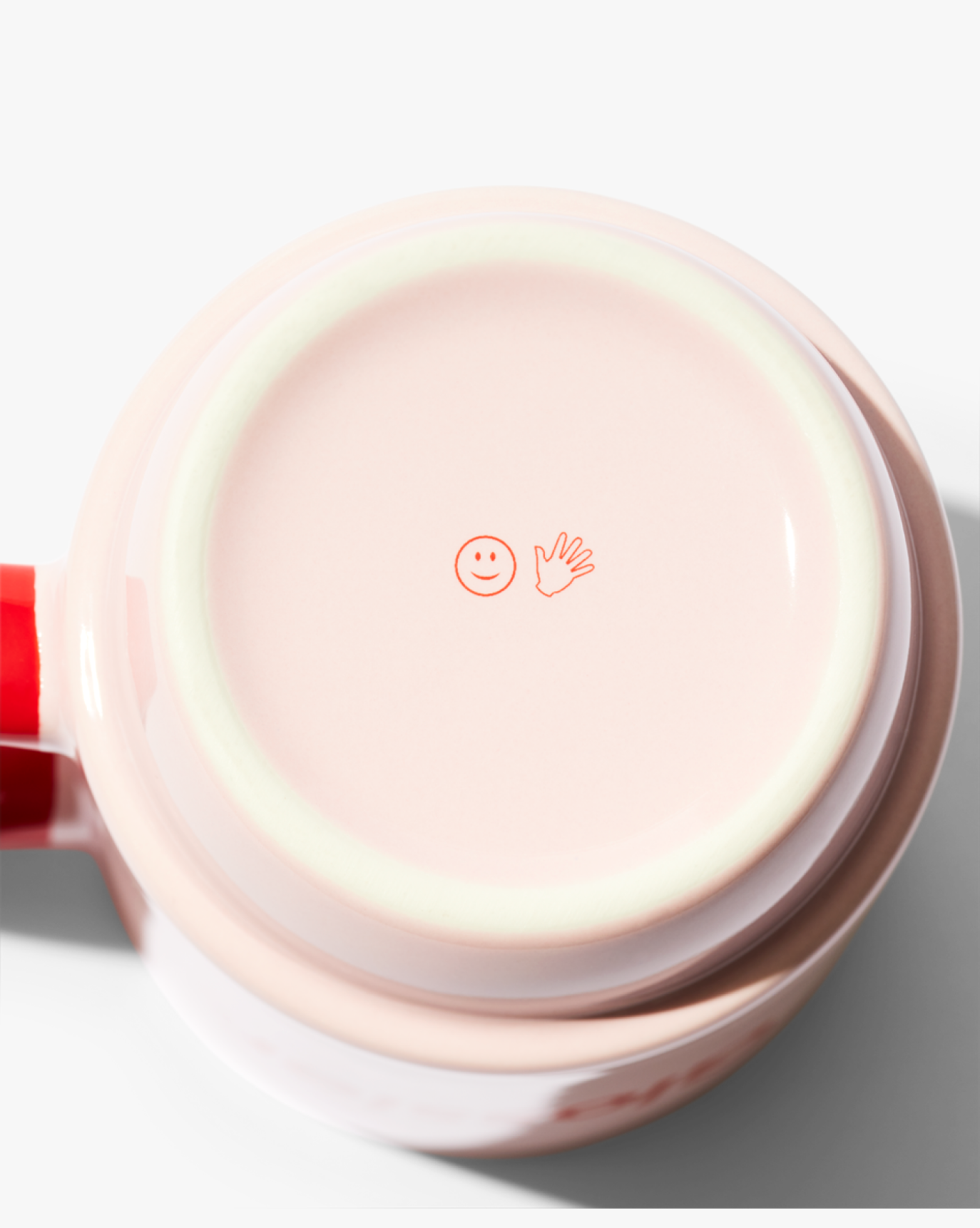 SRC_2BF9B1AAE8A46E64 Three Eyed Smiley Mug